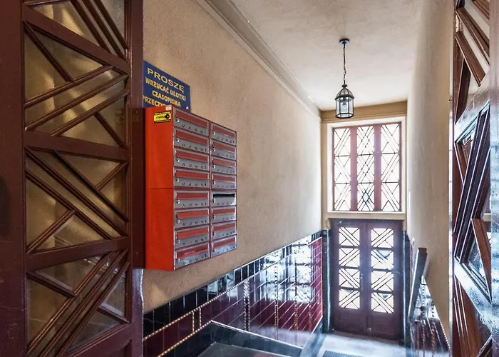 New Apartment! Jewish Quarter!